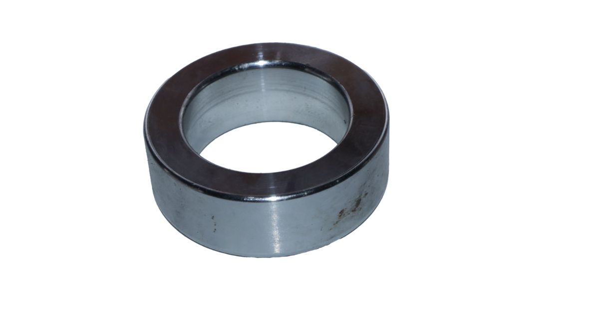 REAR WHEEL SPACER TOYOTA QUALIS
