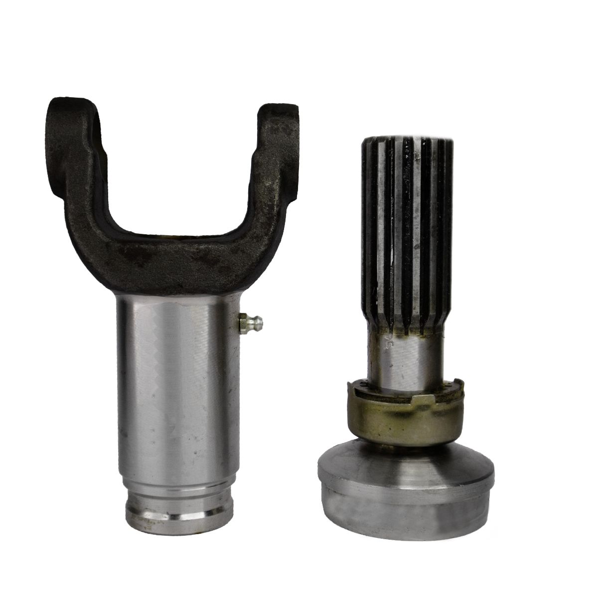 YOKE & TEETH MAHINDRA SCORPIO REAR (66MM)